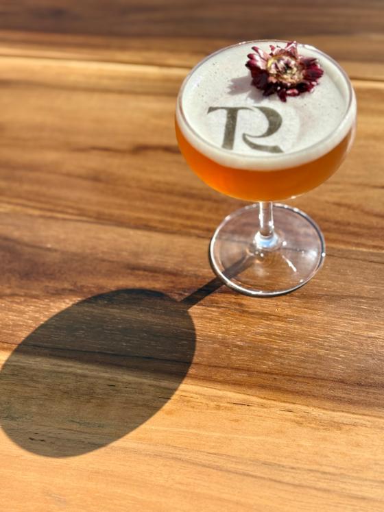 R Cocktail